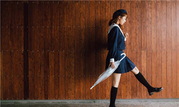 鹰潭为了钱帮人生孩子,为了钱给人生孩子